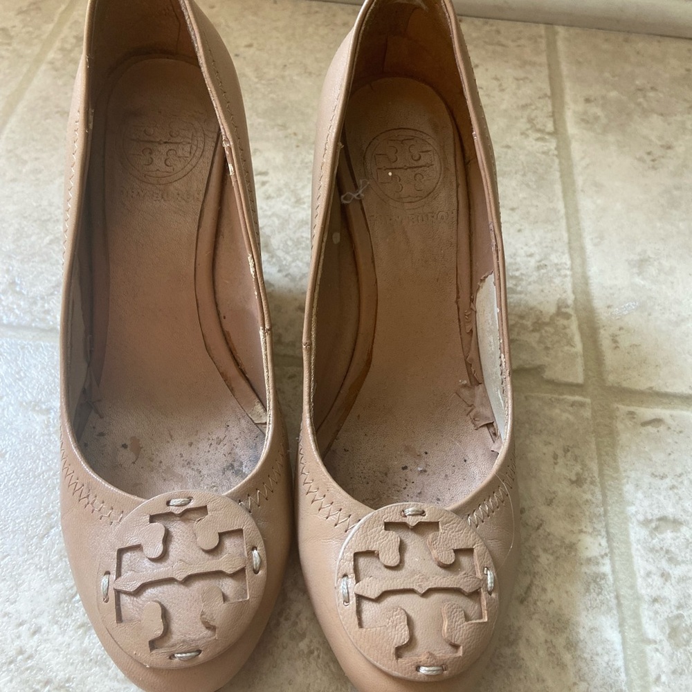 Tory Burch Beige Leather Heels